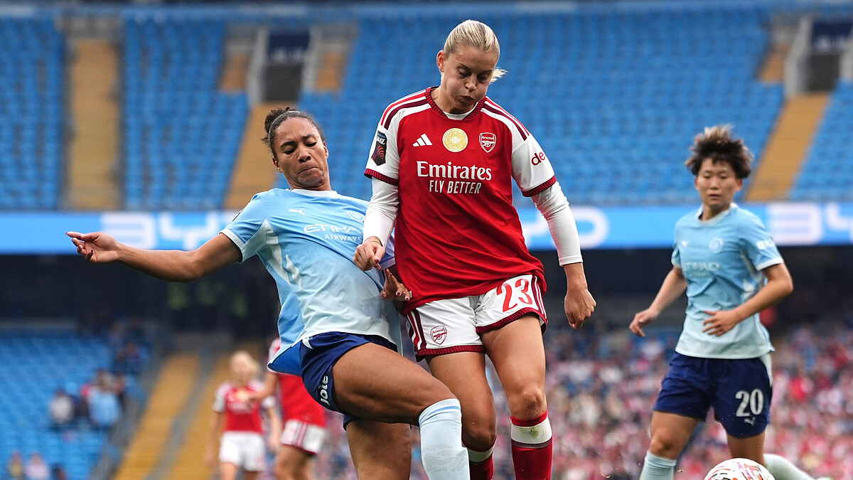 WSL: Arsenal frustrating Man City LIVE! & highlights